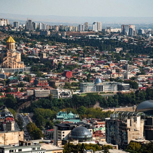 Кавказское ассорти со вкусом вина: путешествие по Грузии и 6 живописным ущельям Осетии