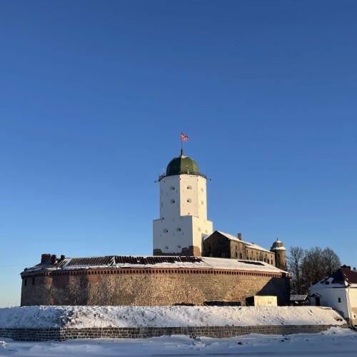 Весь Выборг за один день — на «Ласточке» из Санкт-Петербурга