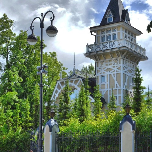 Особняки и дачи Каменного острова