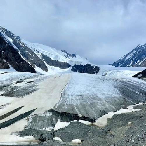 К ледникам: треккинг налегке в ущелье Актру с проживанием на турбазе