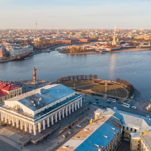 Прогулка по набережным Петербурга