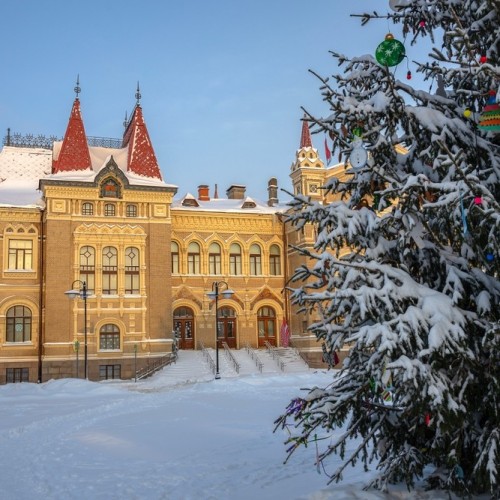 Индивидуально по Рыбинску и старинной Учме пешком и на авто