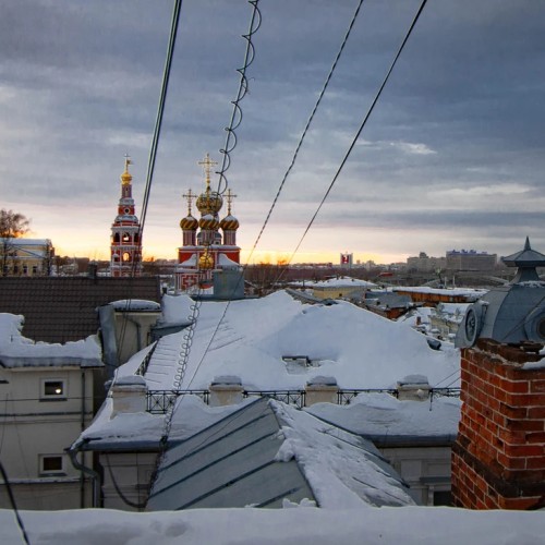 Трущобы и дворцы Нижнего Новгорода: городское дно и парадная ресторанная улица