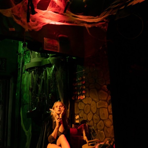 Петербург: фотосессия в «Тайной комнате»