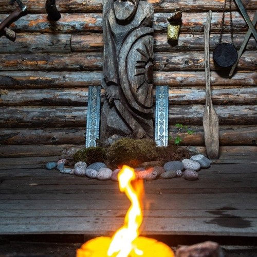 Дорогами викингов: мужской поход по Ладоге на драккаре (всё включено)