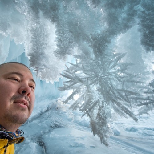 Персонально на джипах с тревел-фотографом без экскурсий: Ольхон и Огой в объятиях льда