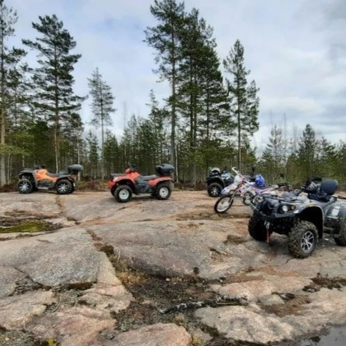 Активный тур в Карелии с размещением в глэмпинге: водные развлечения, квадроциклы и прогулки