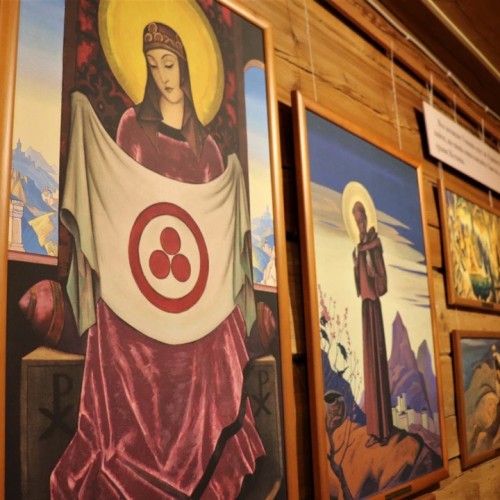 По озёрам, горам и степям с комфортом: 4 дня на Алтае