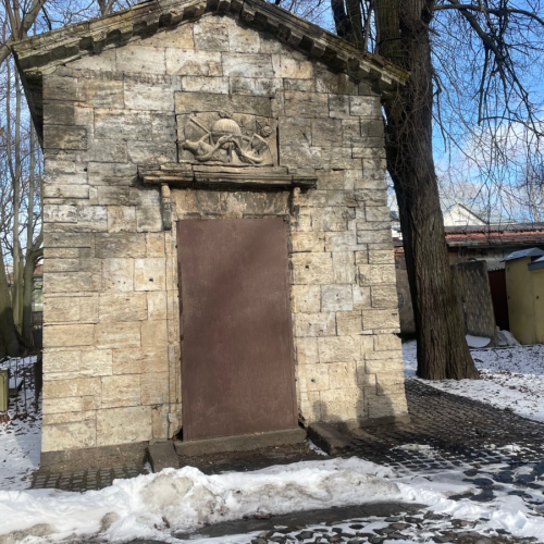 Мобильный квест в Петербурге «Тайны Смоленского кладбища»