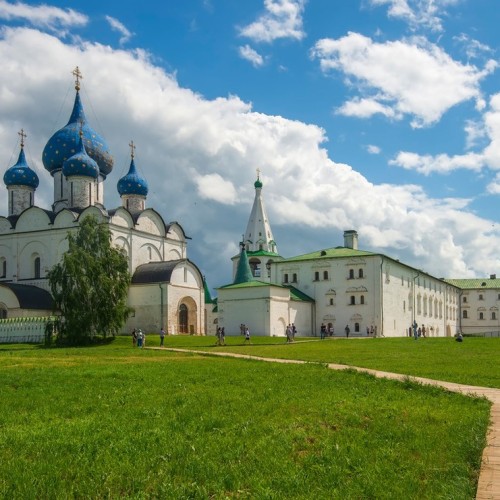 Суздаль: история, быт и ларец архитектурных сокровищ