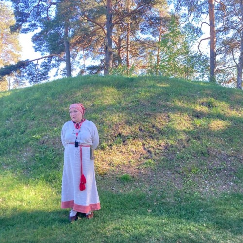 Старинные усадьбы, уютные города и природа: тур по живописным уголкам Новгородской области