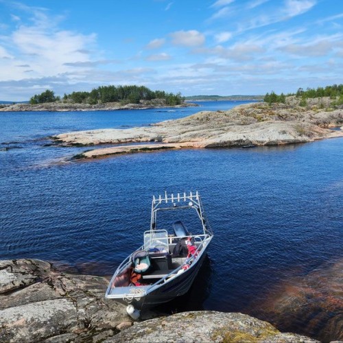Перезагрузка в Приладожье с йогой, баней, сибирским чаном и сапами (всё включено)