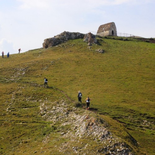 Таинство Ингушетии: треккинг налегке с восхождением на Столовую гору