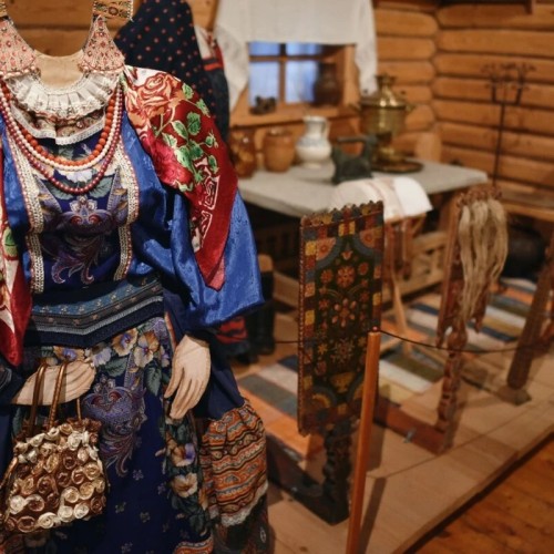 В Ликино-Дулёво и Павловский Посад — из Москвы