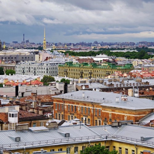 Центр наизнанку: всё и сразу в Петербурге!