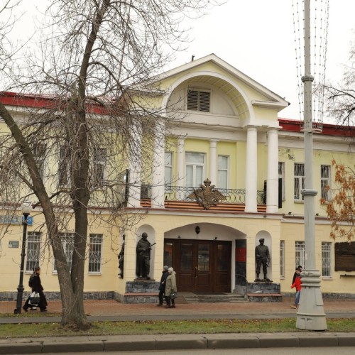«По Главной улице с оркестром!» — в хорошем настроении по Екатеринбургу