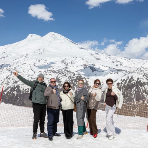 Курорты и горы Кавказа: Эльбрус и Домбай, Пятигорск и Кисловодск