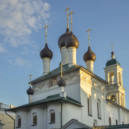 9 городов Золотого кольца России на внедорожнике: индивидуальное путешествие с комфортом