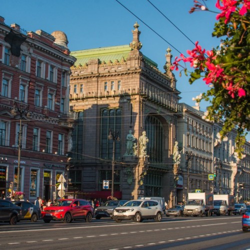 Путешествие по Невскому проспекту: всё самое интересное на главной улице города