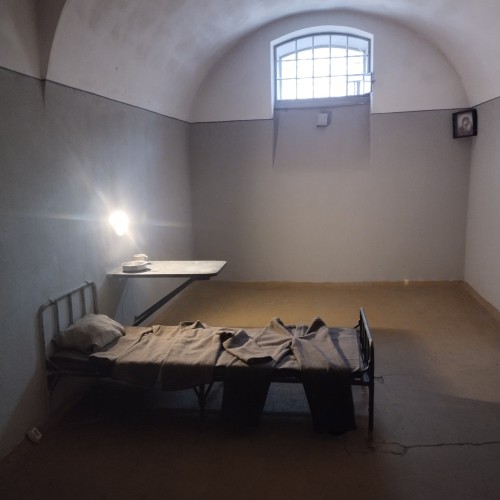 Нуар Петропавловской крепости: от лобного места до политической тюрьмы