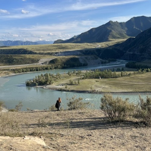 Хайкинг по главным местам Алтая: горы, озёра и водопады