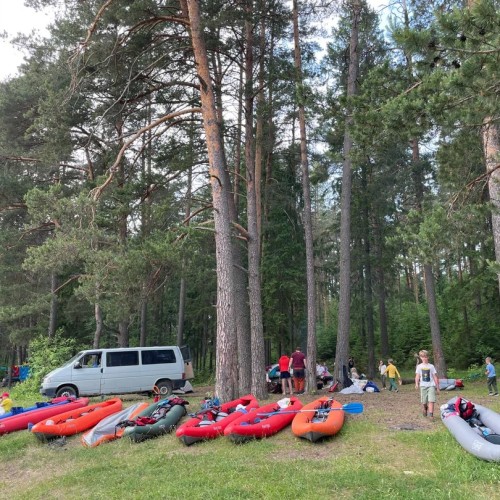 Река с картин: лёгкий сплав на байдарках по Тверце (всё включено)