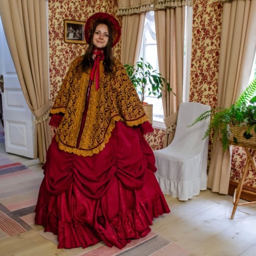 Выходные в Кинешме, Суздале и Плёсе с круизом по Волге и пикником на берегу