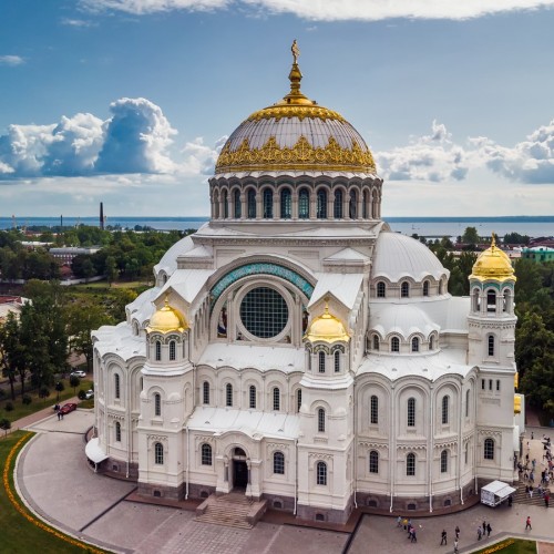 Кронштадт: на страже морских границ