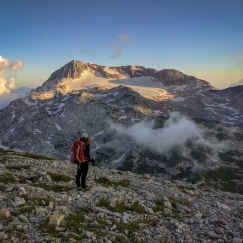 Поход по легендарному маршруту и подъём на Оштен