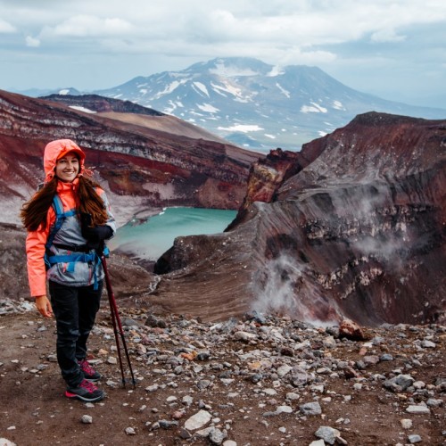 На Камчатку с вулканологом: VIP-экспедиция с прогулкой на вертолёте, рыбалкой, баней и деликатесами