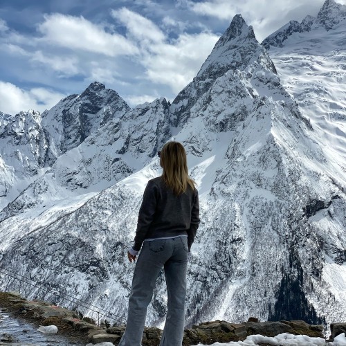 Индивидуально на внедорожнике из КМВ в Домбай