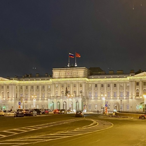 Между сфинксами: вечерняя экскурсия по Петербургу