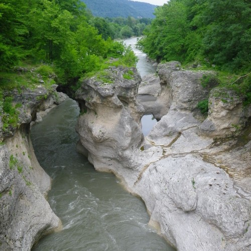 В Адыгею за походами, пещерами и древностями