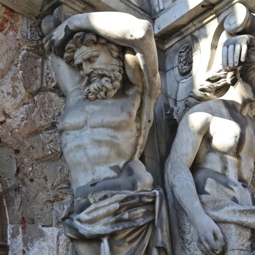 Легенды и мифы Бриллиантовой улицы