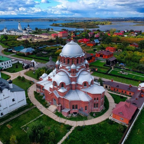 Остров-град Свияжск — на теплоходе из Казани