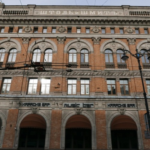 Экскурсия-квест «40 цветов против серого»