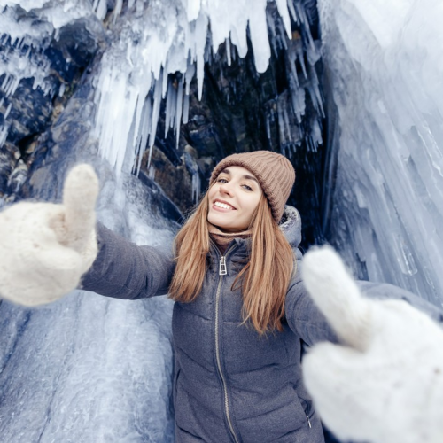 Зимняя сказка Байкала: поездка в мини-группе по живописным локациям и тайным уголкам