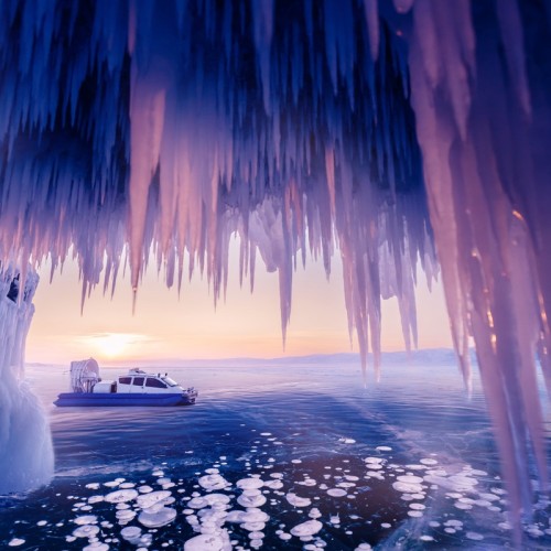 На застывший Байкал в мини-группе: Ольхон с севера на юг и Тажеранские степи