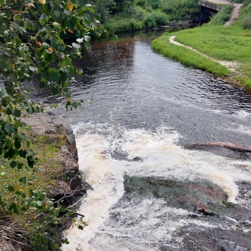 Мини-группой по малоизведанной Карелии: водопады, горы, озёра, карьеры вдали от популярных маршрутов