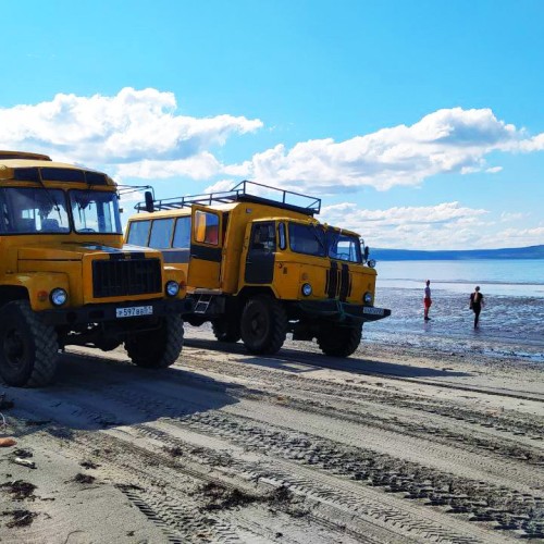 Заповедная территория: к океану на гигантской машине с проживанием в кемпинге