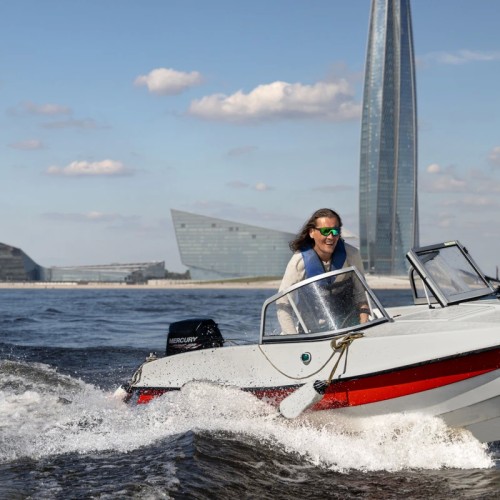 Катание на катере без капитана: по Северным островам и Финскому заливу