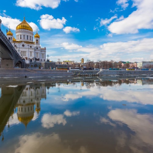 Обзорная экскурсия по Москве с посещением Кремля (билеты включены)