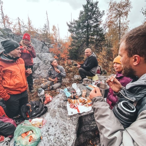 Детокс в Карелии: место силы, дары леса и походная романтика (всё включено)