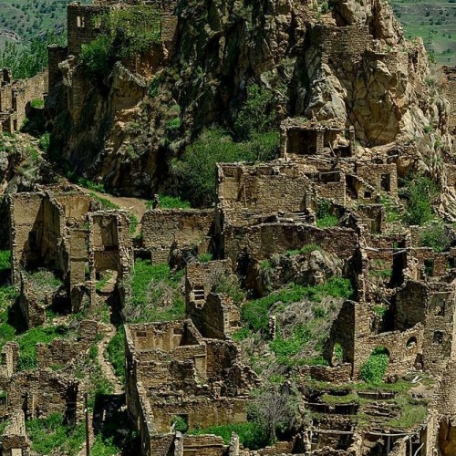 Объятия горного края: по топовым локациям Дагестана на внедорожниках