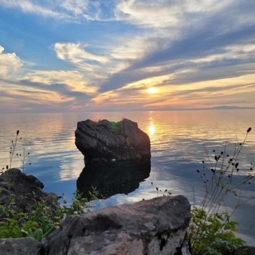 Тур «всё включено» на Байкал и в Бурятию: прогулка на катере, национальная кухня, буддийские святыни