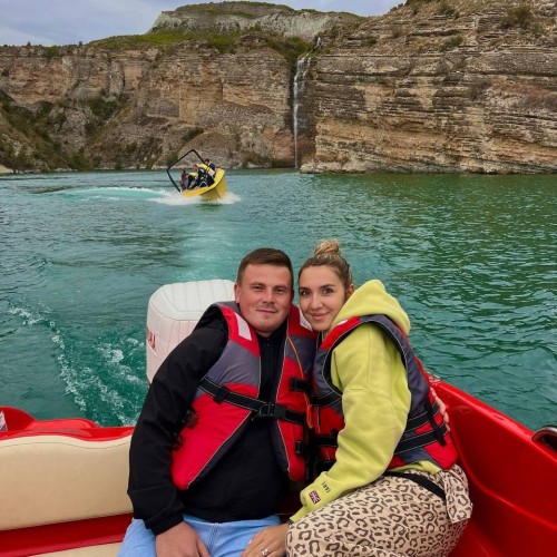 Объятия горного края: по топовым локациям Дагестана на внедорожниках