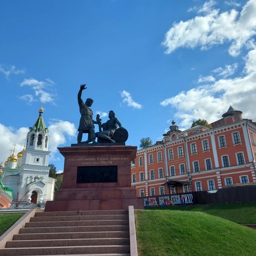 Рождественская улица и теплоходная прогулка за 1 день!
