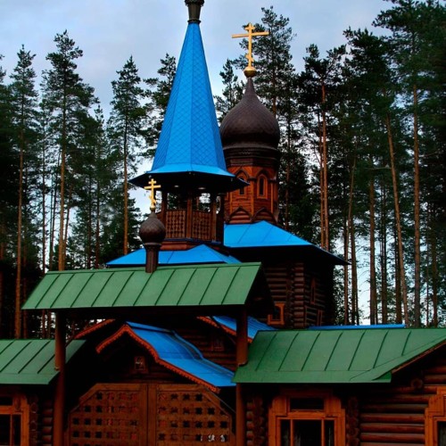 Деревянное кольцо Карелии и храмы без гвоздей — из Санкт-Петербурга