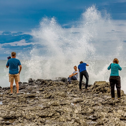 Джип-тур на Итуруп и Шикотан в мини-группе: неизведанные места, релакс в термах и гастрономия