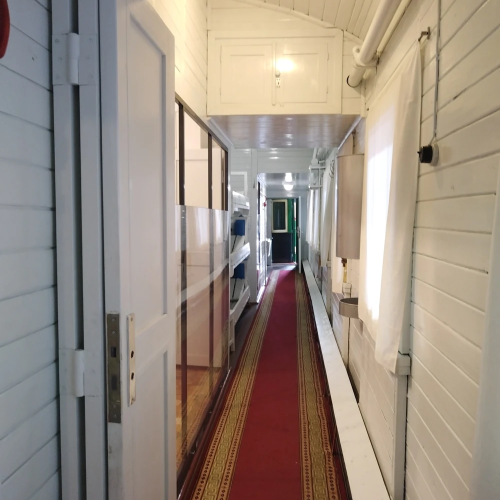 Живая сталь в Музее железных дорог в Петербурге (билеты включены)